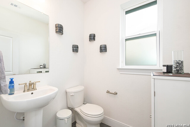 25302 Donahue Dr Property Photo 17