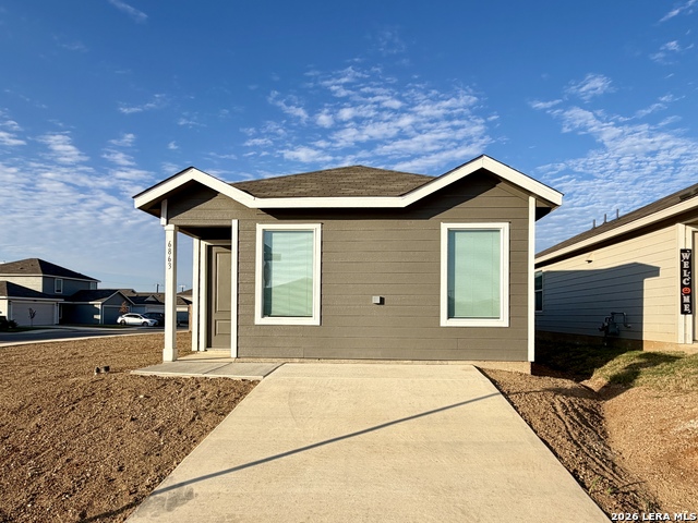 6863 Chert Chase Property Photo 4