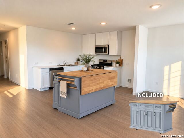 6863 Chert Chase Property Photo 8