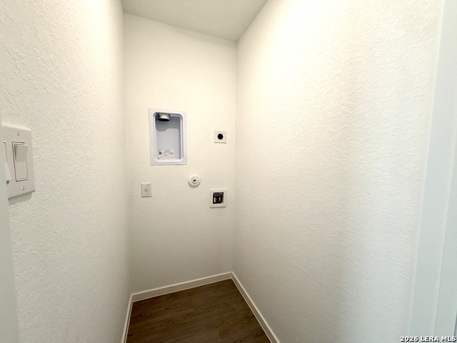 6863 Chert Chase Property Photo 18