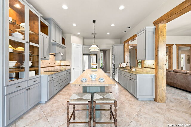 3555 Comal Spgs Property Photo 10