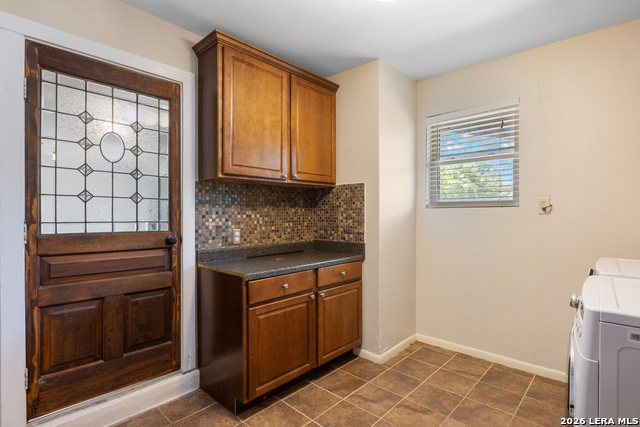 1710 Merriford Ln Property Photo 16