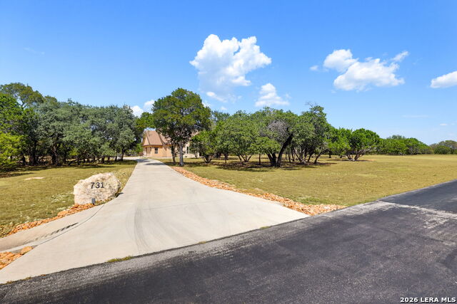 731 Rio Azul Dr Property Photo 3