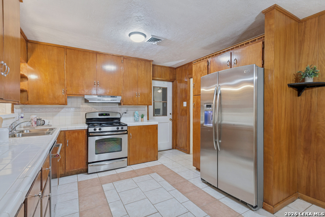350 Springwood Ln Property Photo 10