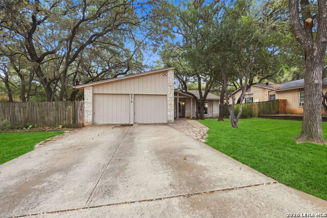 8310 Timber Bough St Property Photo 2