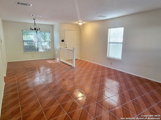 9411 De Sapin Property Photo 4