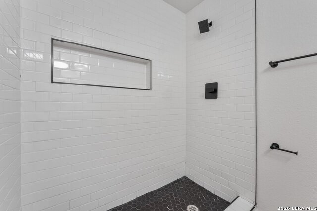 1534 Betty St Property Photo 24