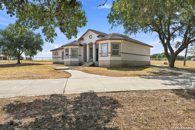 353 Big Oak Dr Property Photo 1