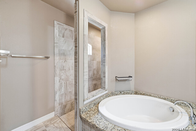353 Big Oak Dr Property Photo 47