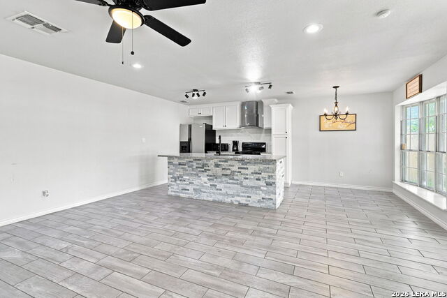 8242 Meadow Swan St Property Photo 9