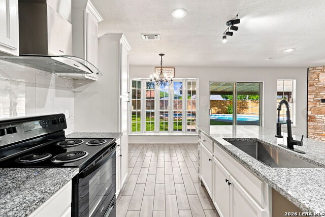 8242 Meadow Swan St Property Photo 11