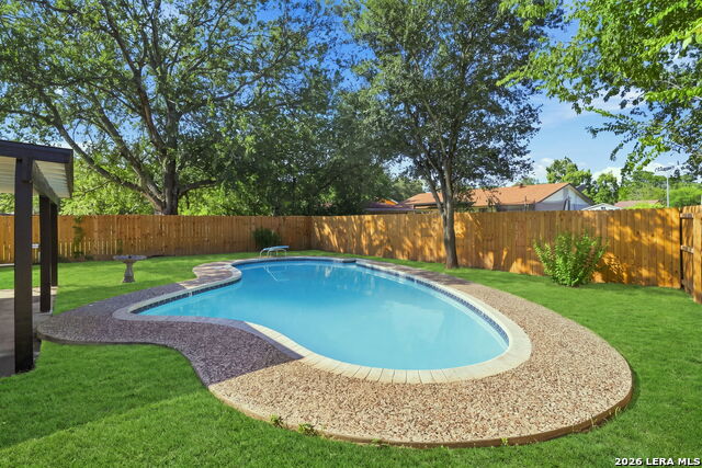 8242 Meadow Swan St Property Photo 23