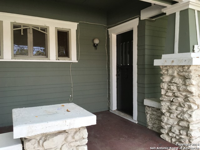 512 E Mulberry Ave Property Photo 2