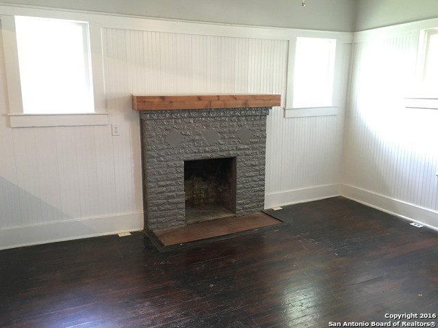 512 E Mulberry Ave Property Photo 7