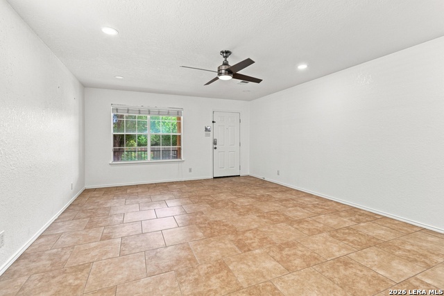 6711 Elmwood Crst Property Photo 5