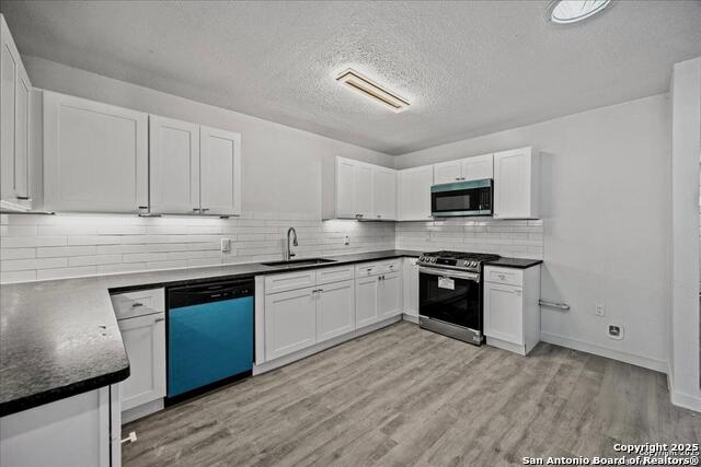 5027 Creekmoor Dr Property Photo 11