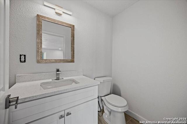 5027 Creekmoor Dr Property Photo 16