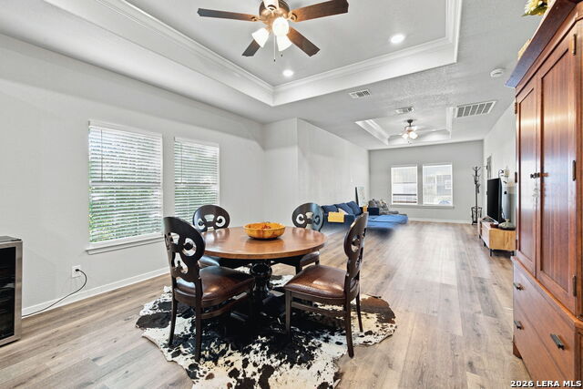 212 W Baylor Property Photo 9