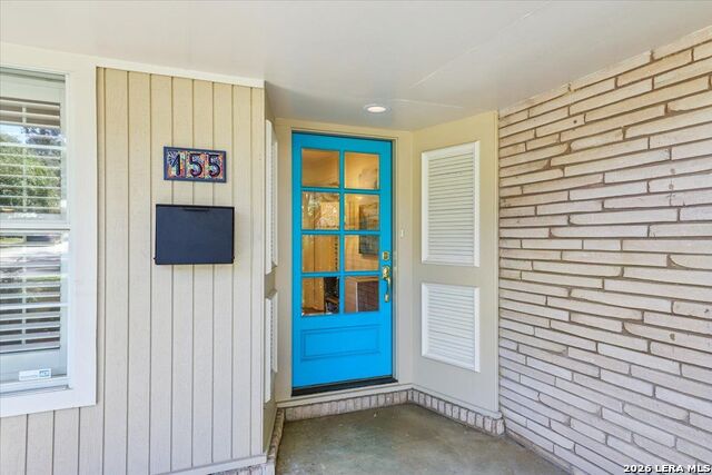 155 Hillview Dr Property Photo 3