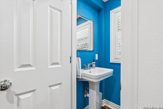 155 Hillview Dr Property Photo 21
