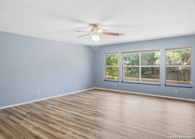 3840 Forsyth Park Property Photo 17