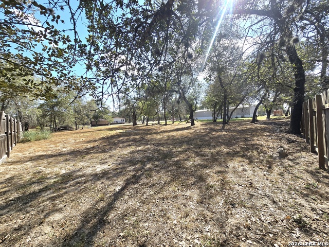 2011 Hickory Way Property Photo 18