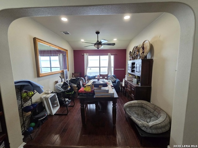 7830 Bur Oak Way Property Photo 4