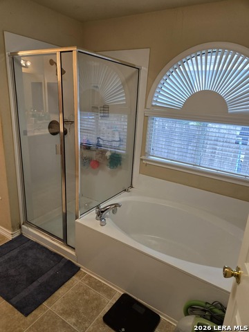 7830 Bur Oak Way Property Photo 6