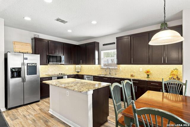 7923 Calvary Stage Property Photo 8