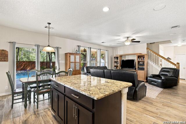 7923 Calvary Stage Property Photo 14