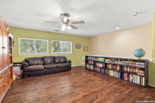 7923 Calvary Stage Property Photo 18