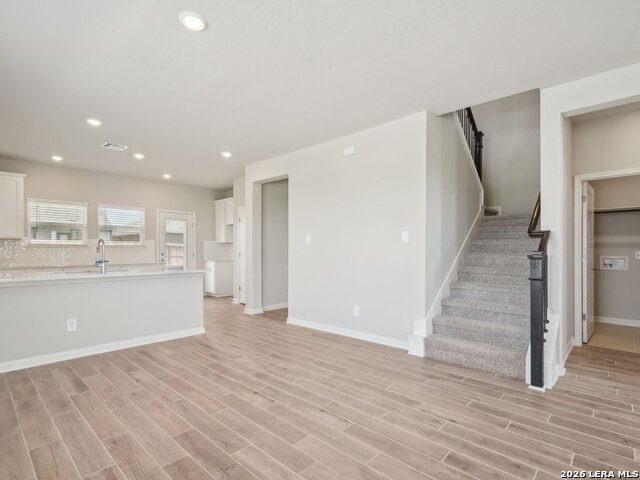10221 King Robert Blank Property Photo 5