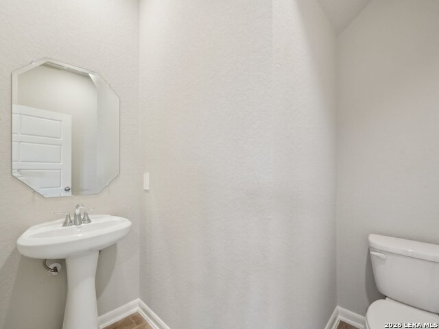 10221 King Robert Blank Property Photo 11