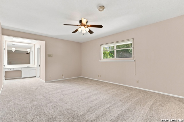 102 Irongate Rd Property Photo 27