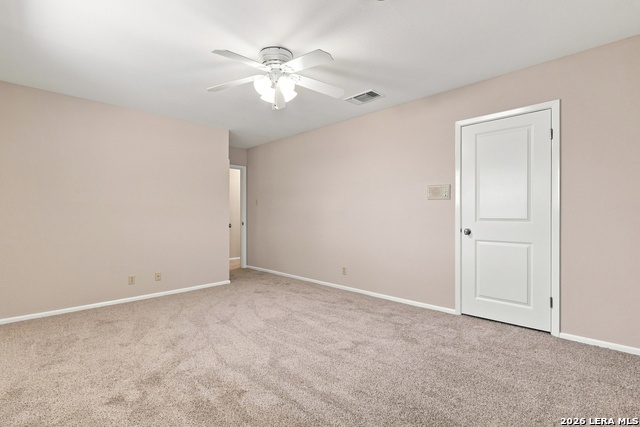 102 Irongate Rd Property Photo 40