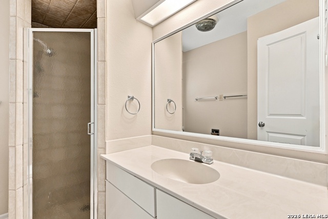 102 Irongate Rd Property Photo 46