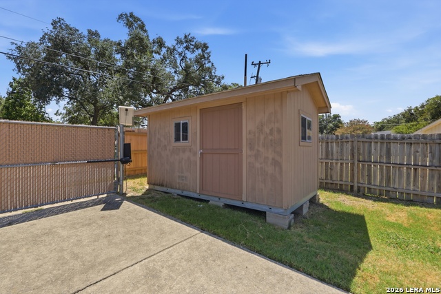 102 Irongate Rd Property Photo 58
