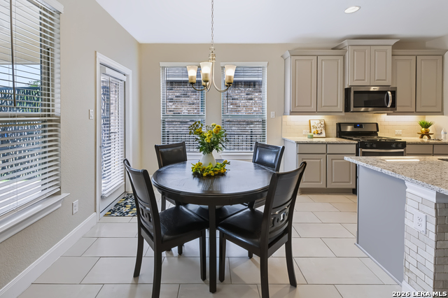 9407 Sundrop Vly Property Photo 7