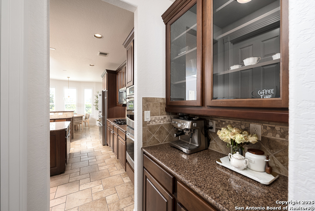 24806 Ellesmere Property Photo 15