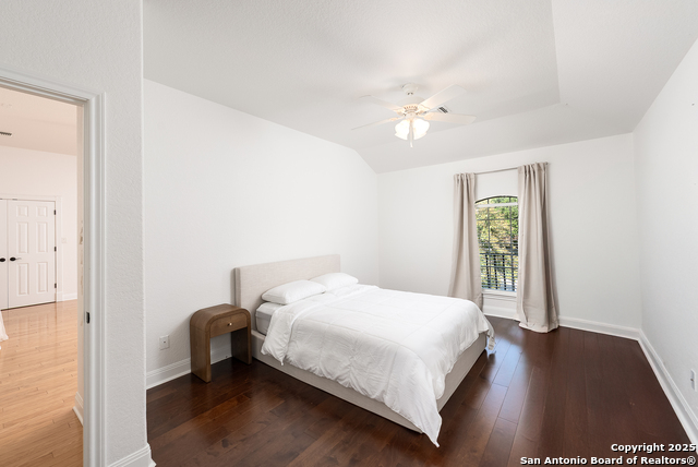 24806 Ellesmere Property Photo 28