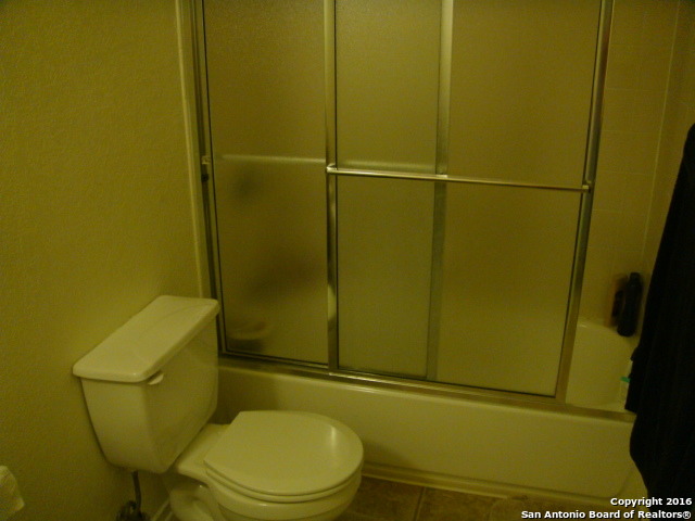 272 Hinge Chase Property Photo 13
