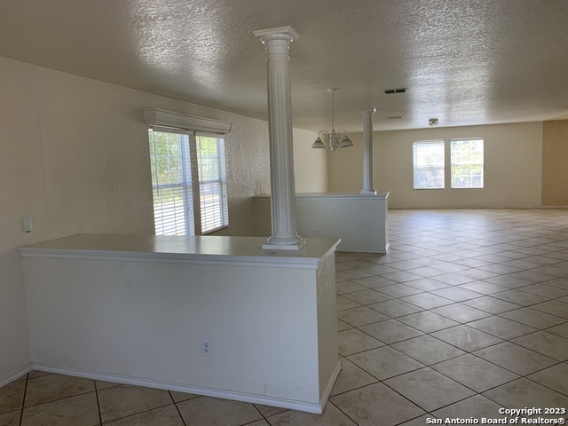 272 Hinge Chase Property Photo 19