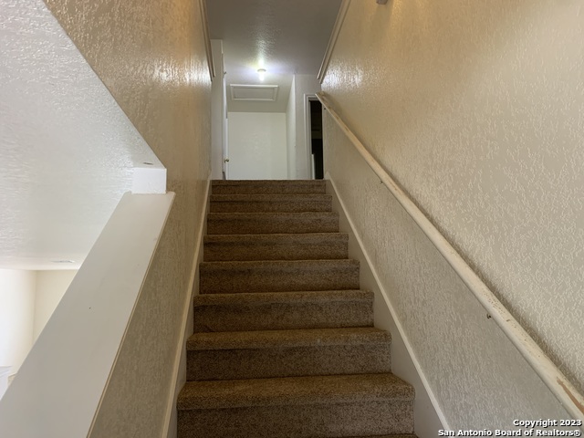 272 Hinge Chase Property Photo 21