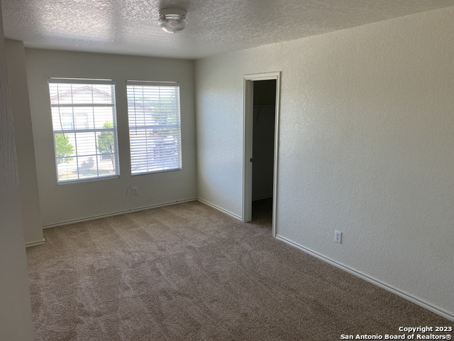 272 Hinge Chase Property Photo 27