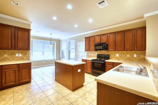 1311 Golf Cyn Property Photo 13