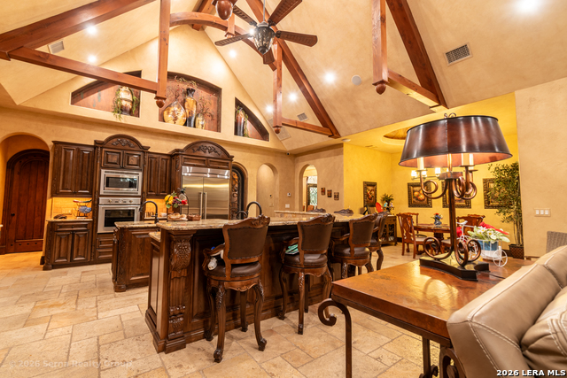 15619 Gray Oak Property Photo 7