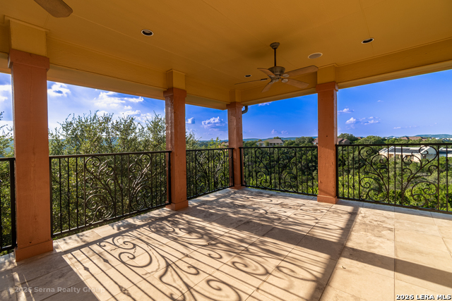 15619 Gray Oak Property Photo 24