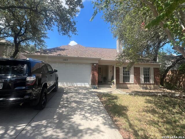 1507 N Kingsbridge Property Photo 1