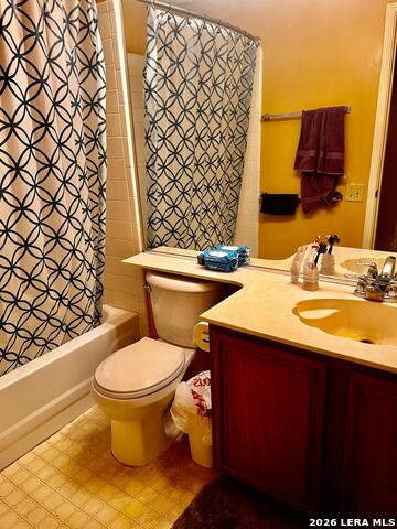 1507 N Kingsbridge Property Photo 12
