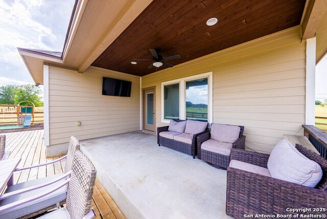 450 Spanish Grant Property Photo 36